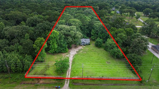 9660 Fostoria Road, Cleveland, TX 77328