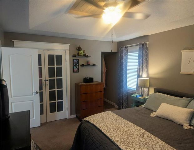 308 SW MOORE Place, Blue Springs, MO 64015