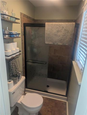 308 SW MOORE Place, Blue Springs, MO 64015