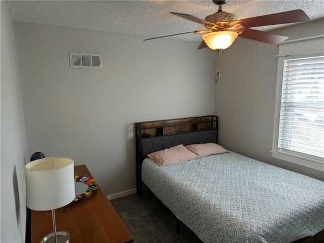 308 SW MOORE Place, Blue Springs, MO 64015