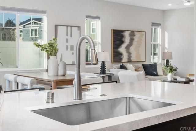 1505 Wingwood Lane, Vista, CA 92083