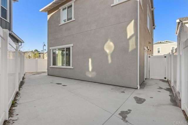 1505 Wingwood Lane, Vista, CA 92083