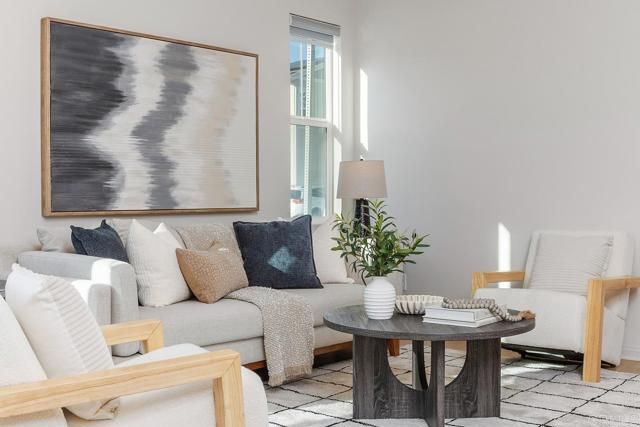 1505 Wingwood Lane, Vista, CA 92083