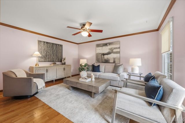 6036 Mill Bridge Lane, Lisle, IL 60532