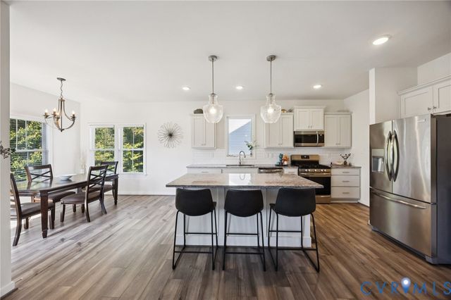 9915 Honeybee Dr, Hanover, VA 23116