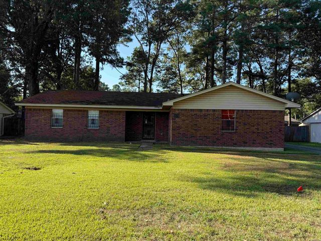 1406 Ridway Road, Pine Bluff, AR 71603