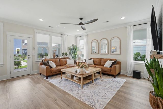 1805 Tryon Dr, Myrtle Beach, SC 29588