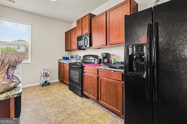 5591 Luther Court, Ellenwood, GA 30294