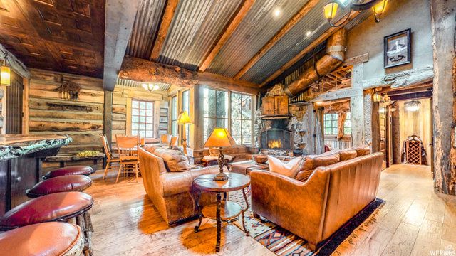 8928 N TIMPHAVEN RD, Sundance, UT 84604