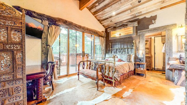 8928 N TIMPHAVEN RD, Sundance, UT 84604