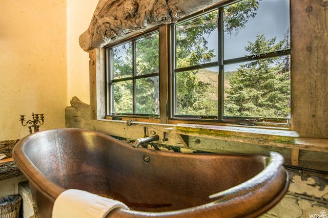 8928 N TIMPHAVEN RD, Sundance, UT 84604