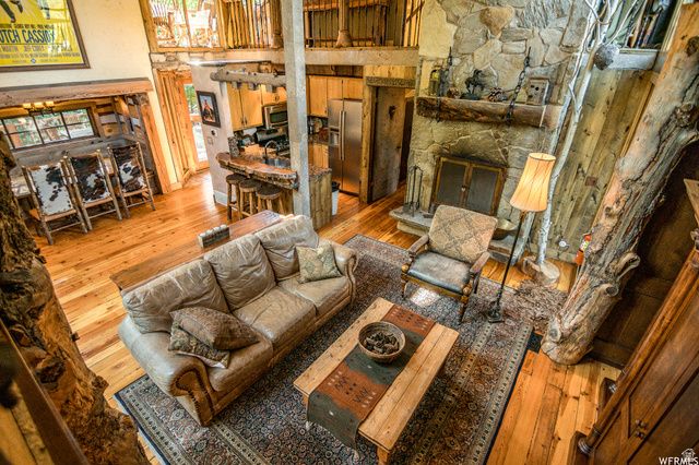8928 N TIMPHAVEN RD, Sundance, UT 84604