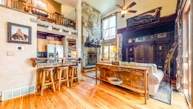8928 N TIMPHAVEN RD, Sundance, UT 84604
