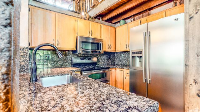 8928 N TIMPHAVEN RD, Sundance, UT 84604
