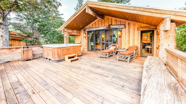 8928 N TIMPHAVEN RD, Sundance, UT 84604