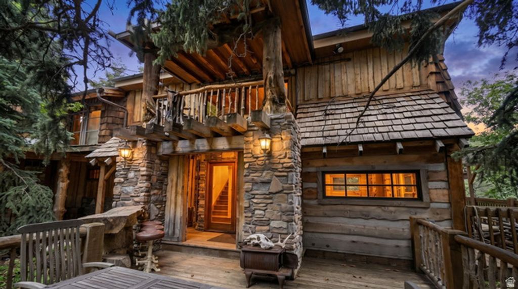8928 N TIMPHAVEN RD, Sundance, UT 84604