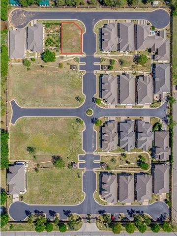 9234 Elaine Drive, Midwest City, OK 73130