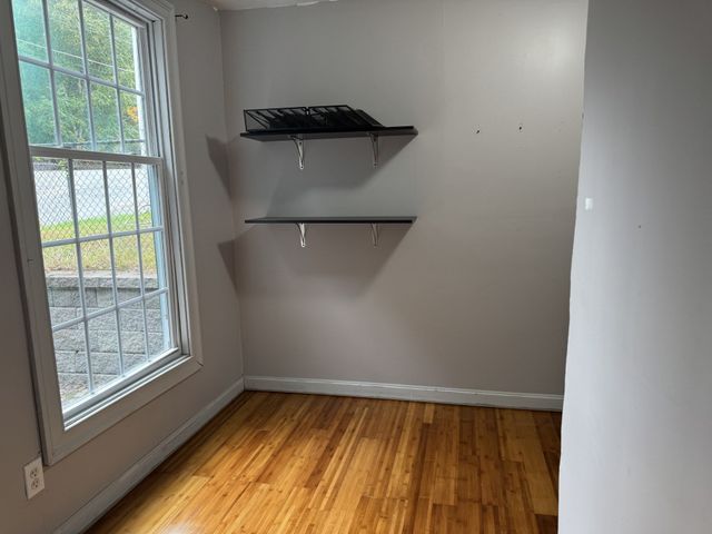 64 Mayland St, Fitchburg, MA 01420