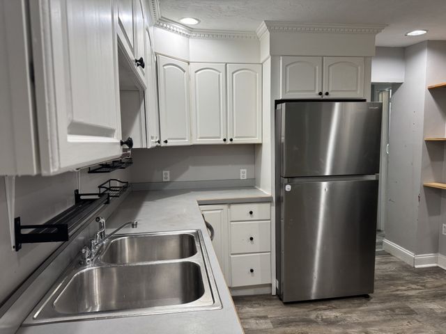 64 Mayland St, Fitchburg, MA 01420