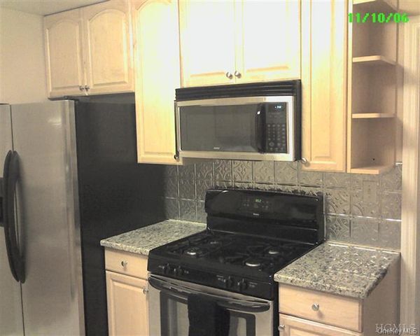 263 N Regent Street, Port Chester, NY 10573