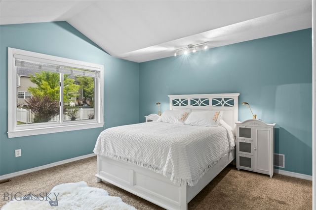 512 Fieldstone Drive, Bozeman, MT 59715