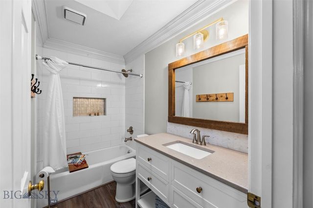 512 Fieldstone Drive, Bozeman, MT 59715
