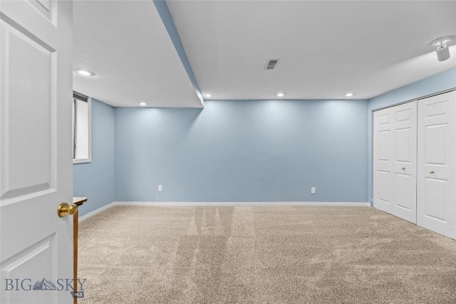 512 Fieldstone Drive, Bozeman, MT 59715