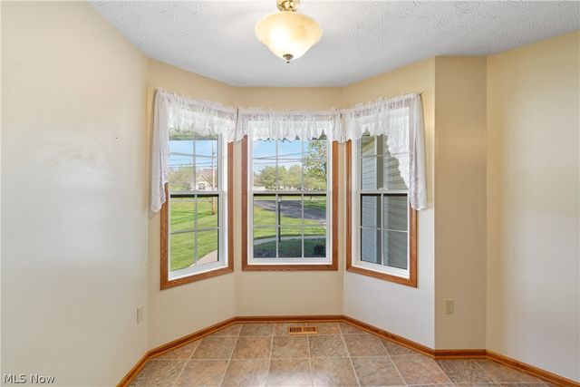 3008 Mount Pleasant Street NW, North Canton, OH 44720