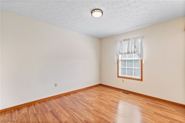 3008 Mount Pleasant Street NW, North Canton, OH 44720