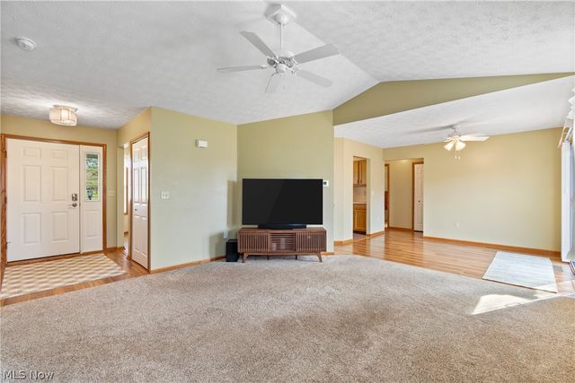 3008 Mount Pleasant Street NW, North Canton, OH 44720