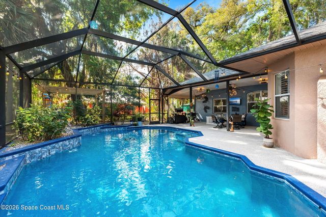 1099 Meadowbrook Road NE, Palm Bay, FL 32905