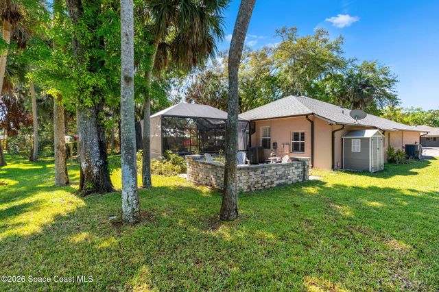 1099 Meadowbrook Road NE, Palm Bay, FL 32905