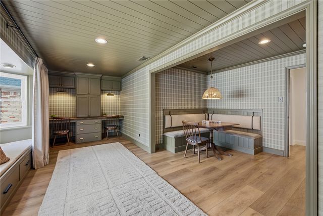 3613 Sunnybrook Lane, Bryan, TX 77802