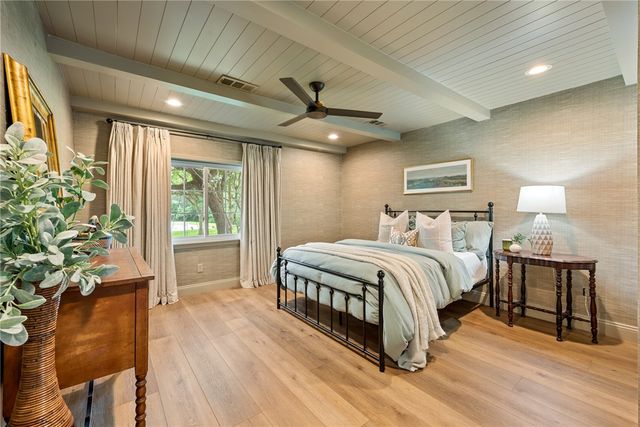 3613 Sunnybrook Lane, Bryan, TX 77802