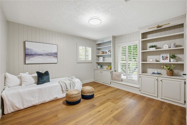 3613 Sunnybrook Lane, Bryan, TX 77802