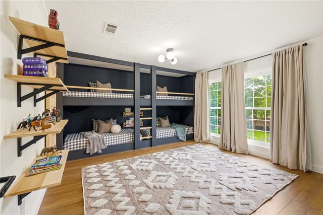3613 Sunnybrook Lane, Bryan, TX 77802