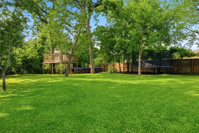 3613 Sunnybrook Lane, Bryan, TX 77802