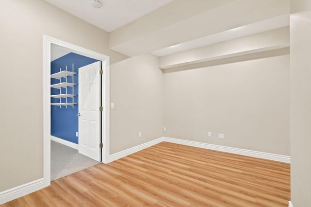 395 S Yellowwood Drive, Springfield, MO 65809