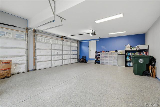 1114 Wales Drive, Orion Charter Township, MI 48359
