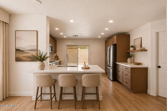 15206 W EVENING STAR Trail, Surprise, AZ 85374