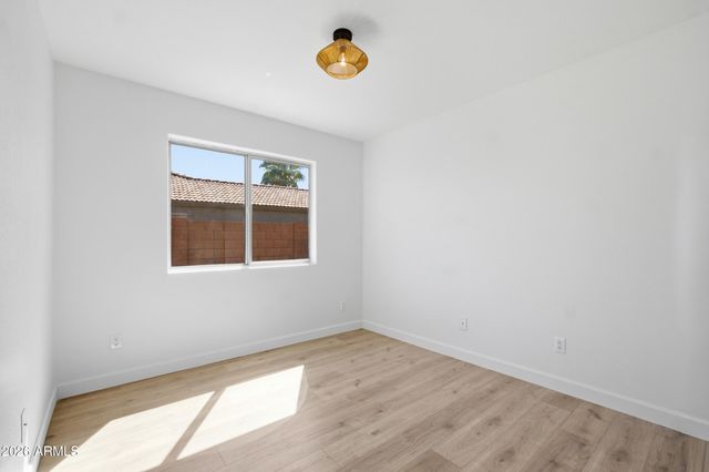 15206 W EVENING STAR Trail, Surprise, AZ 85374