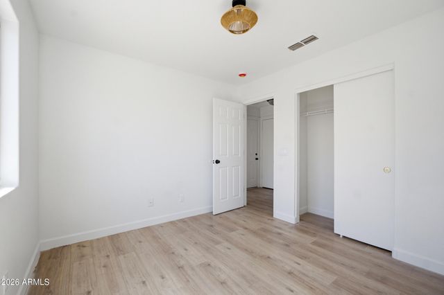 15206 W EVENING STAR Trail, Surprise, AZ 85374