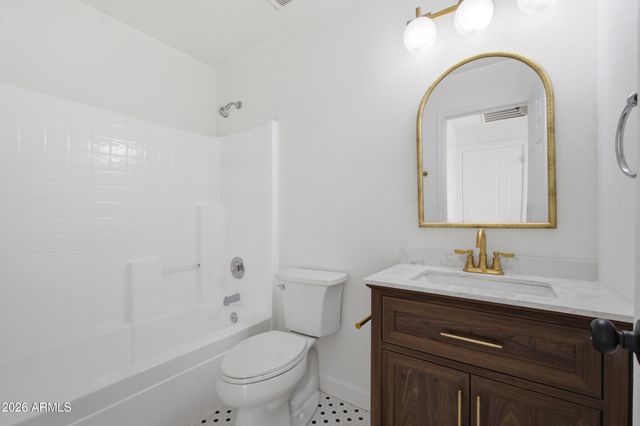 15206 W EVENING STAR Trail, Surprise, AZ 85374