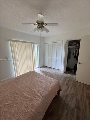118 E Salisbury E 118, West Palm Beach, FL 33417