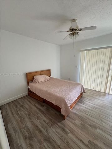 118 E Salisbury E 118, West Palm Beach, FL 33417