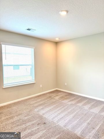 123 College Street, Kingsland, GA 31548