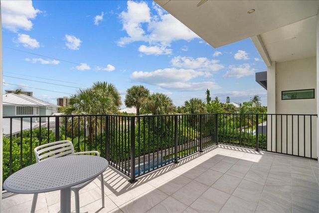 13480 US HIGHWAY 1, Juno Beach, FL 33408