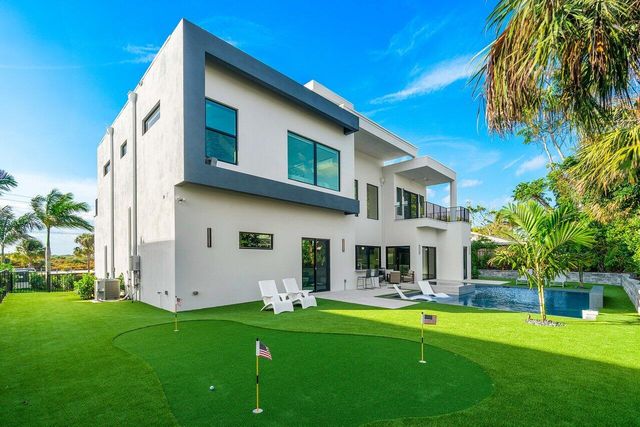 13480 US HIGHWAY 1, Juno Beach, FL 33408