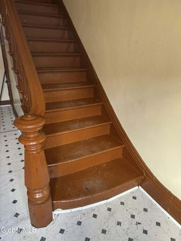 331 2nd Street, Troy, NY 12180