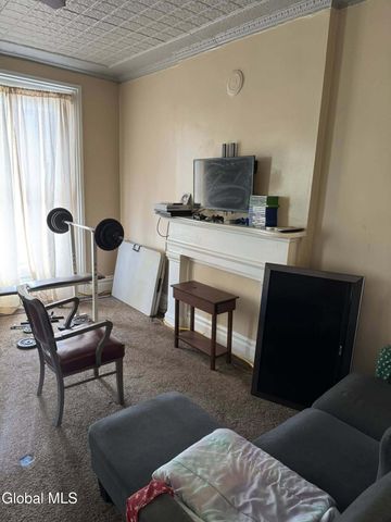 331 2nd Street, Troy, NY 12180